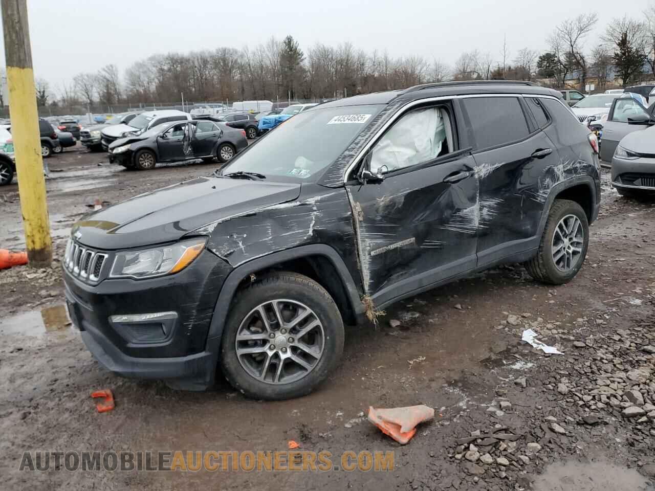 3C4NJDBB2HT640203 JEEP COMPASS 2017