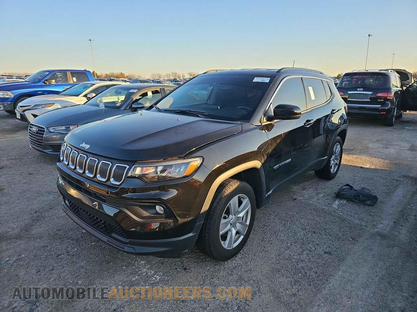 3C4NJDBB2NT215821 Jeep Compass 2022