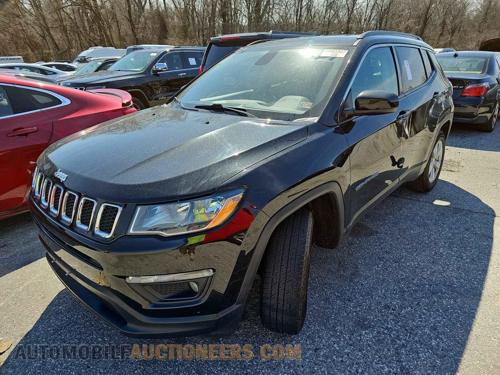 3C4NJDBB3JT202201 Jeep Compass 2018