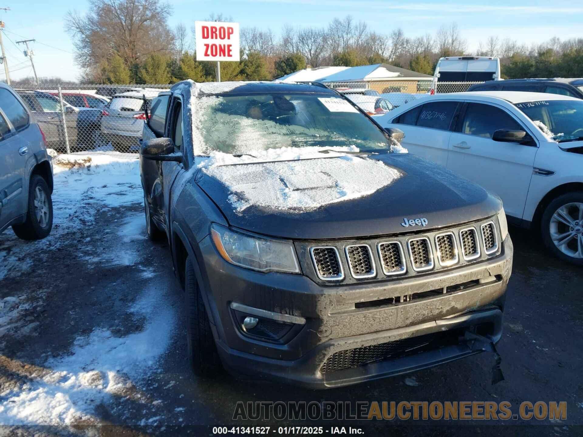 3C4NJDBB4HT628442 JEEP NEW COMPASS 2017