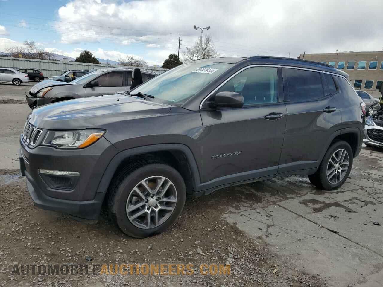 3C4NJDBB4HT646245 JEEP COMPASS 2017