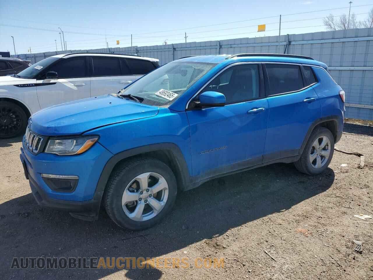 3C4NJDBB7HT660673 JEEP COMPASS 2017
