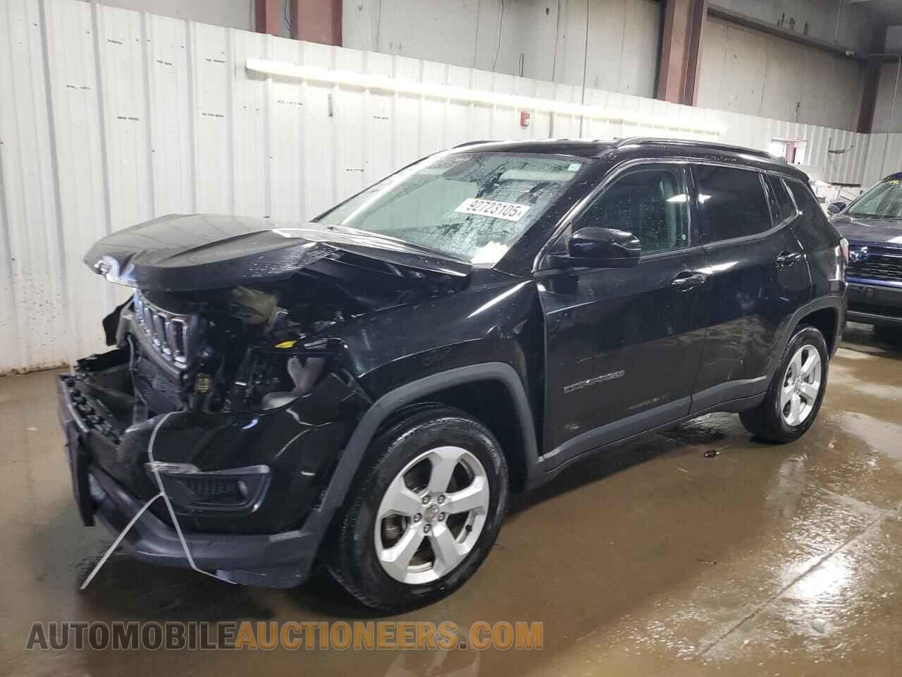 3C4NJDBB7HT692913 JEEP COMPASS 2017