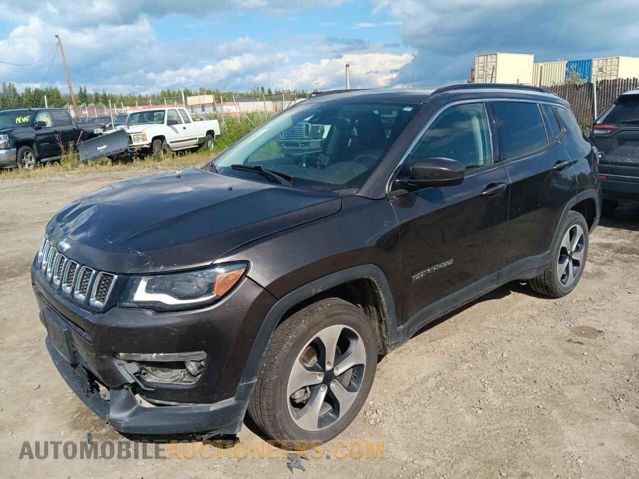 3C4NJDBB8HT628086 JEEP COMPASS 2017