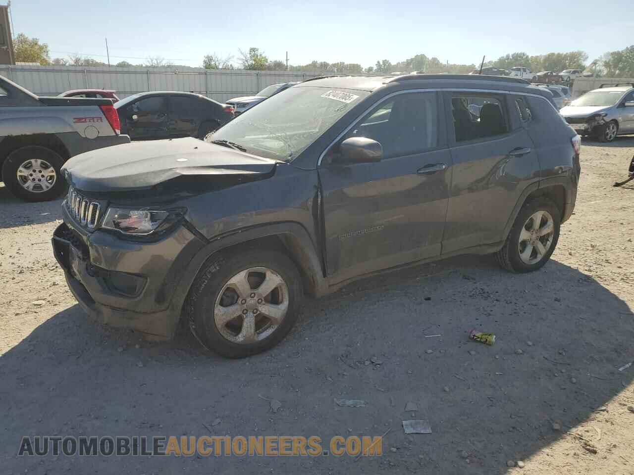 3C4NJDBB8HT672119 JEEP COMPASS 2017