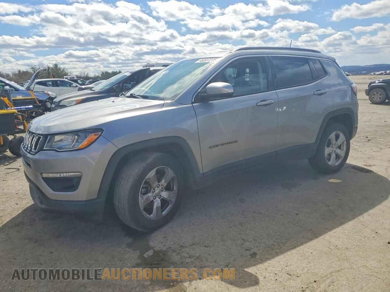 3C4NJDBB9KT813609 JEEP COMPASS 2019