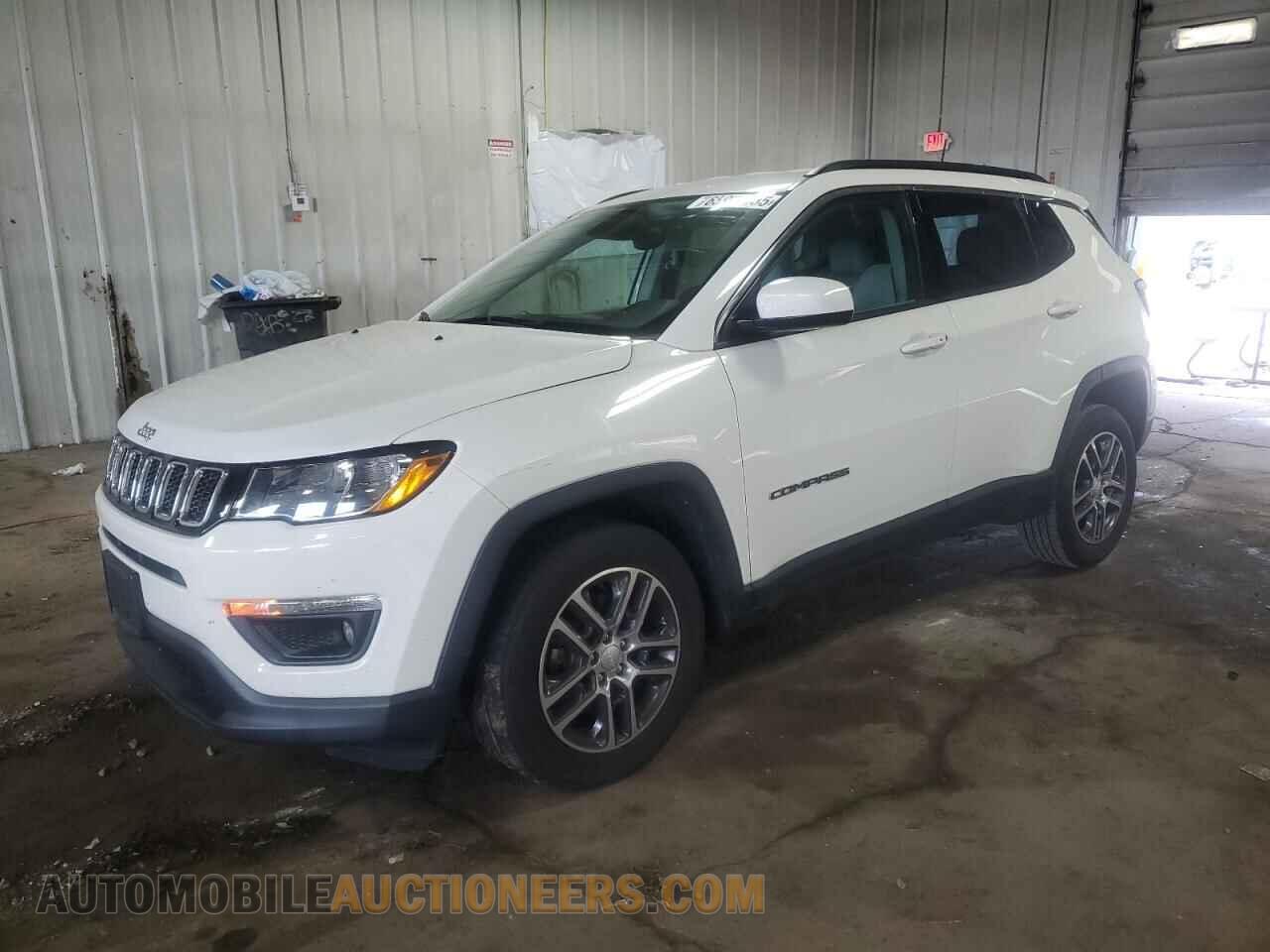 3C4NJDBBXJT112088 JEEP COMPASS 2018
