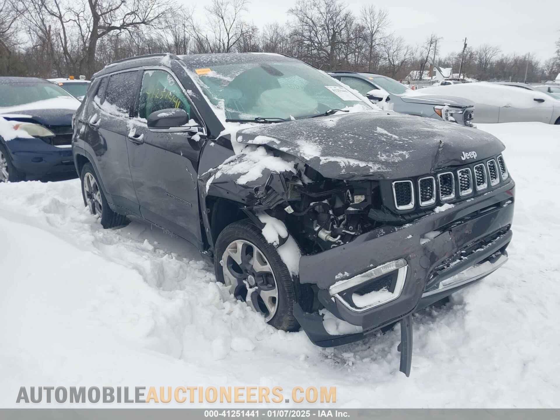 3C4NJDCB3KT683020 JEEP COMPASS 2019