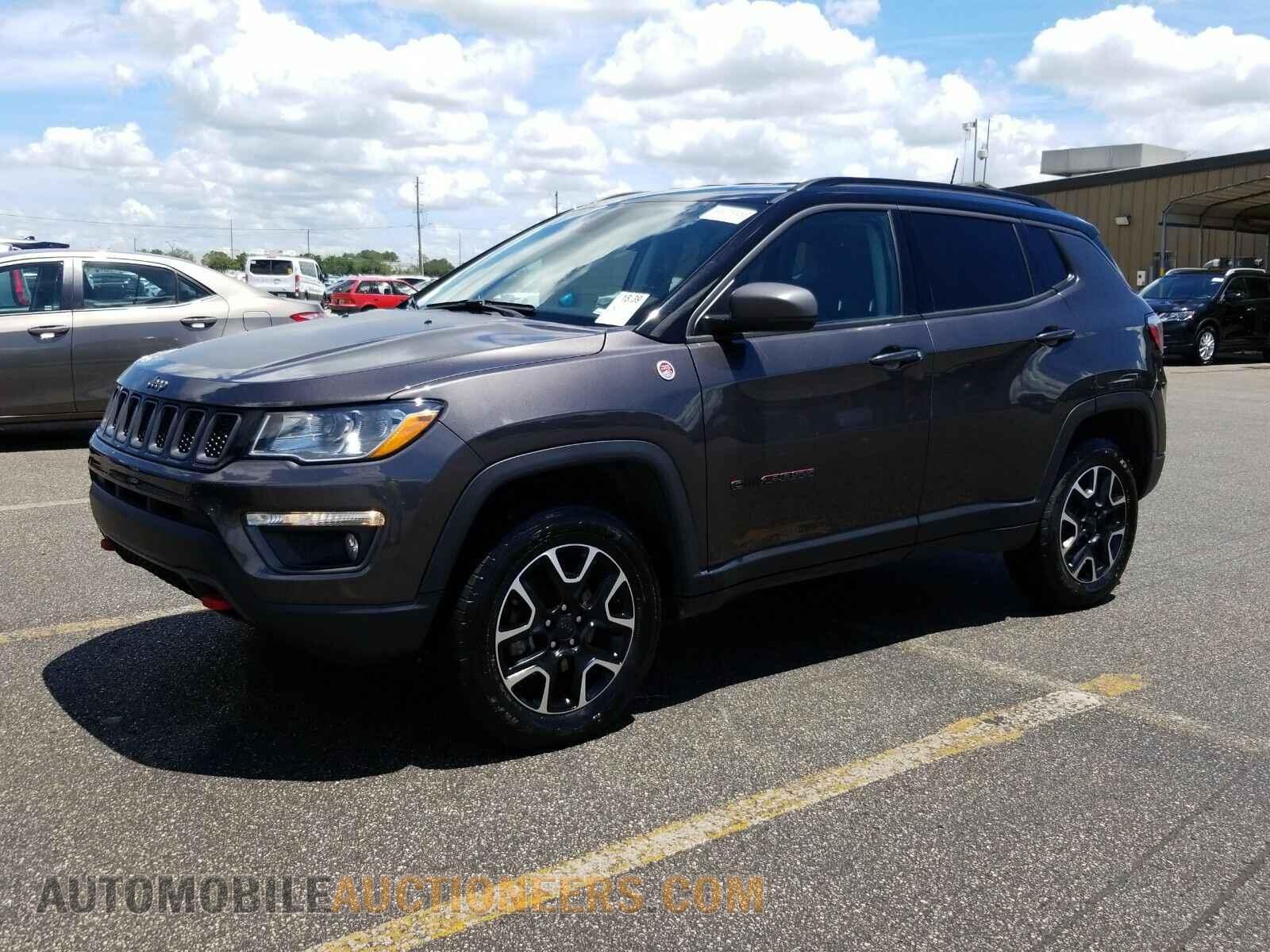 3C4NJDDB3LT123787 Jeep Compass 2020