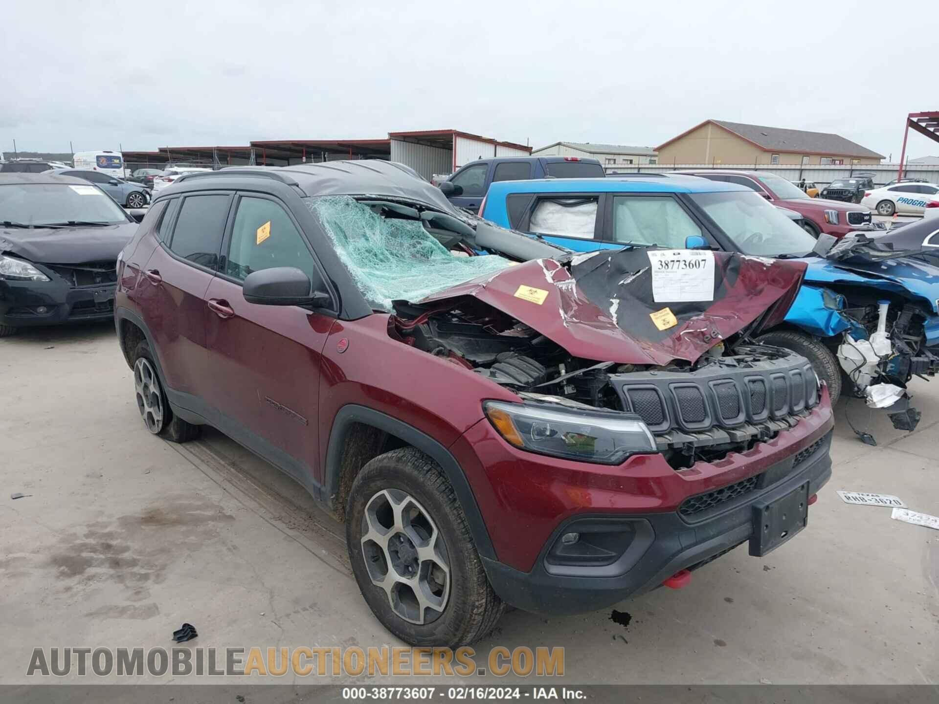 3C4NJDDB3NT111187 JEEP COMPASS 2022