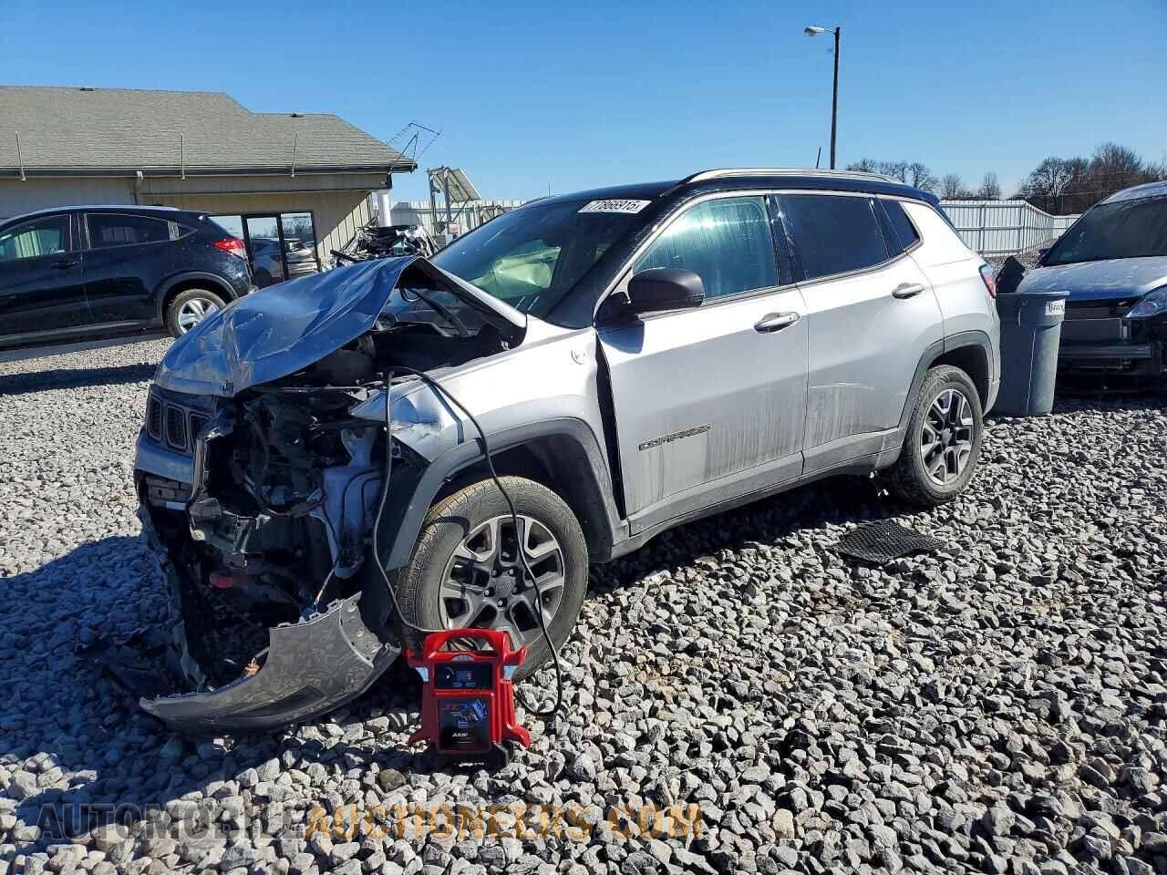3C4NJDDB7HT651646 JEEP COMPASS 2017