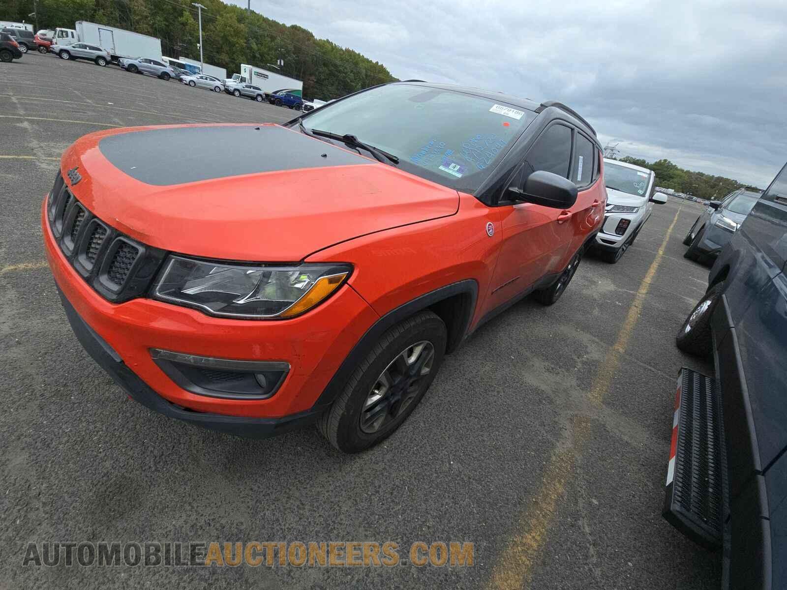3C4NJDDB8HT624049 Jeep Compass 2017