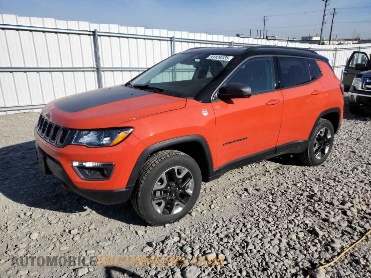 3C4NJDDB8HT673672 JEEP COMPASS 2017