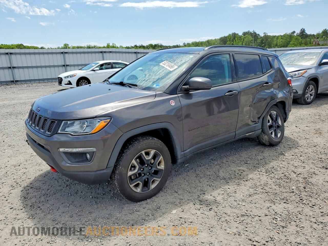 3C4NJDDB8HT689497 JEEP COMPASS 2017