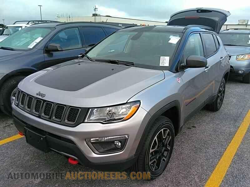 3C4NJDDB8LT123719 Jeep Compass 2020
