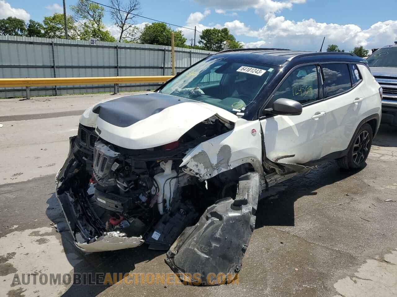 3C4NJDDB9KT721297 JEEP COMPASS 2019