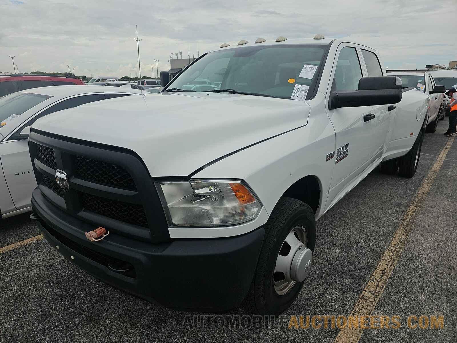 3C63RPGJ5FG671203 Ram 3500 2015