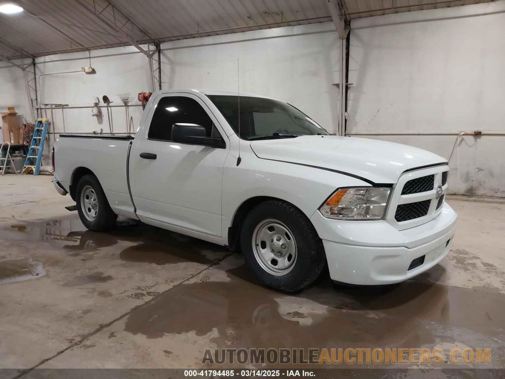 3C6JR6AG8LG175614 RAM 1500 CLASSIC 2020