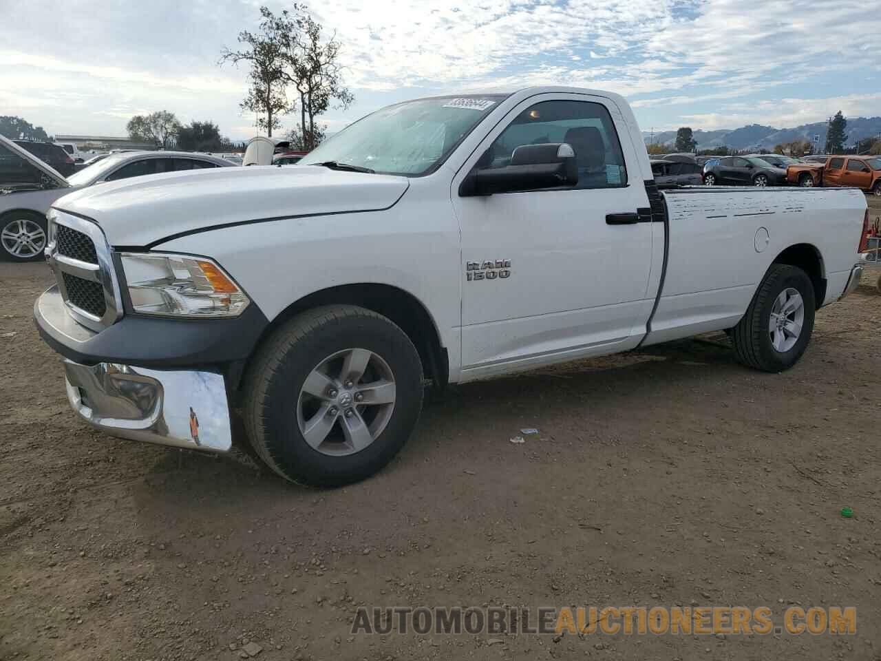 3C6JR6DG9HG664736 RAM 1500 2017