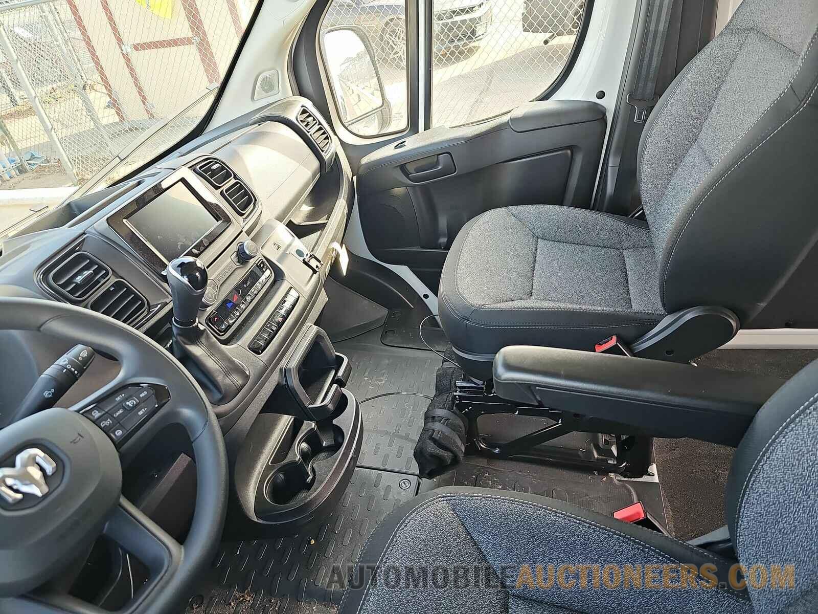 3C6LRVDG9SE504717 Ram ProMaster 2025