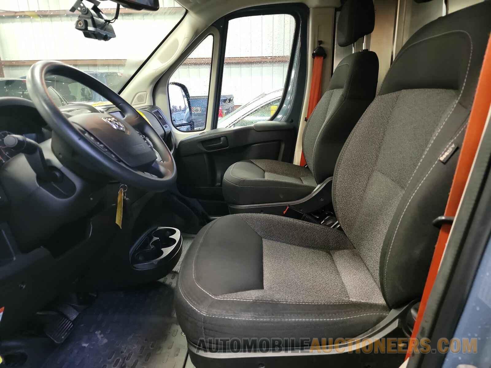 3C6MRVJG7ME562238 Ram ProMaster Cargo Van 2021