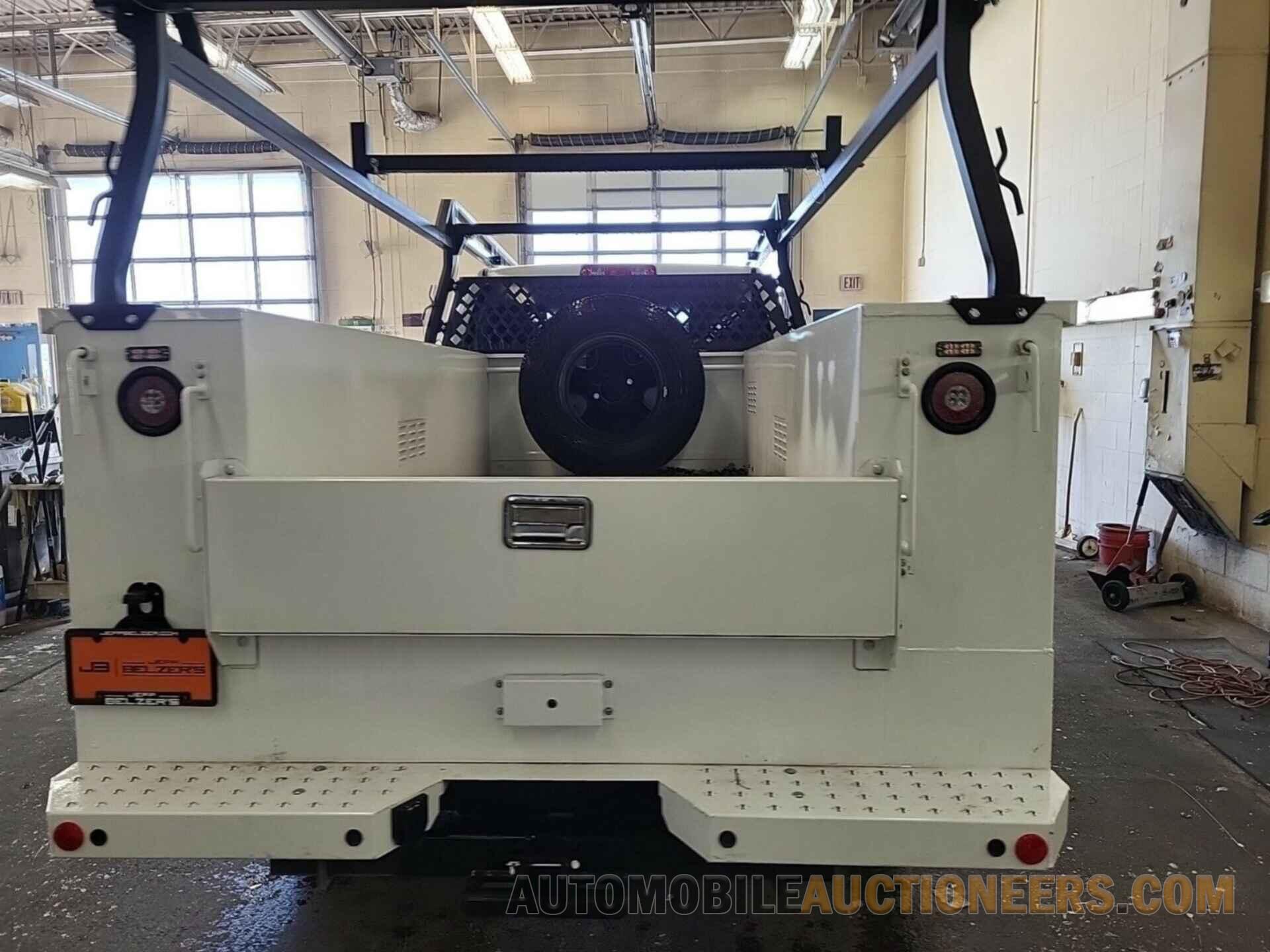 3C7WR9CL6RG261607 RAM 3500 CHASSIS 2024