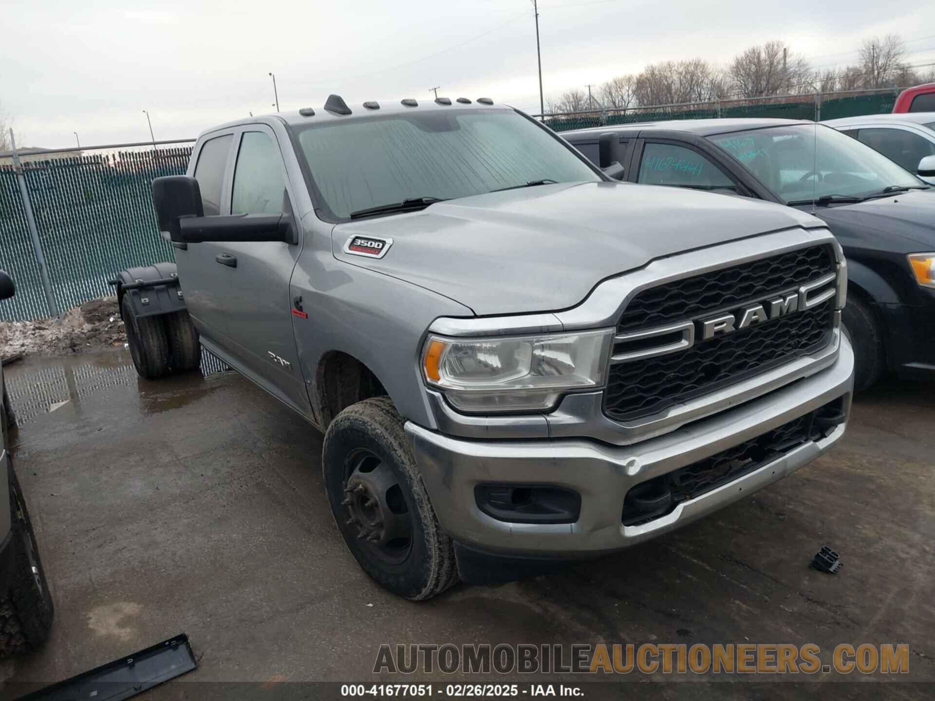 3C7WRSCL4LG272555 RAM 3500 CHASSIS 2020