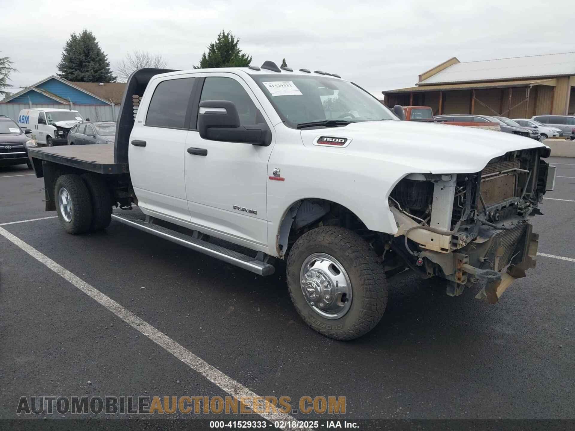 3C7WRTCL7RG139089 RAM 3500 CHASSIS 2024