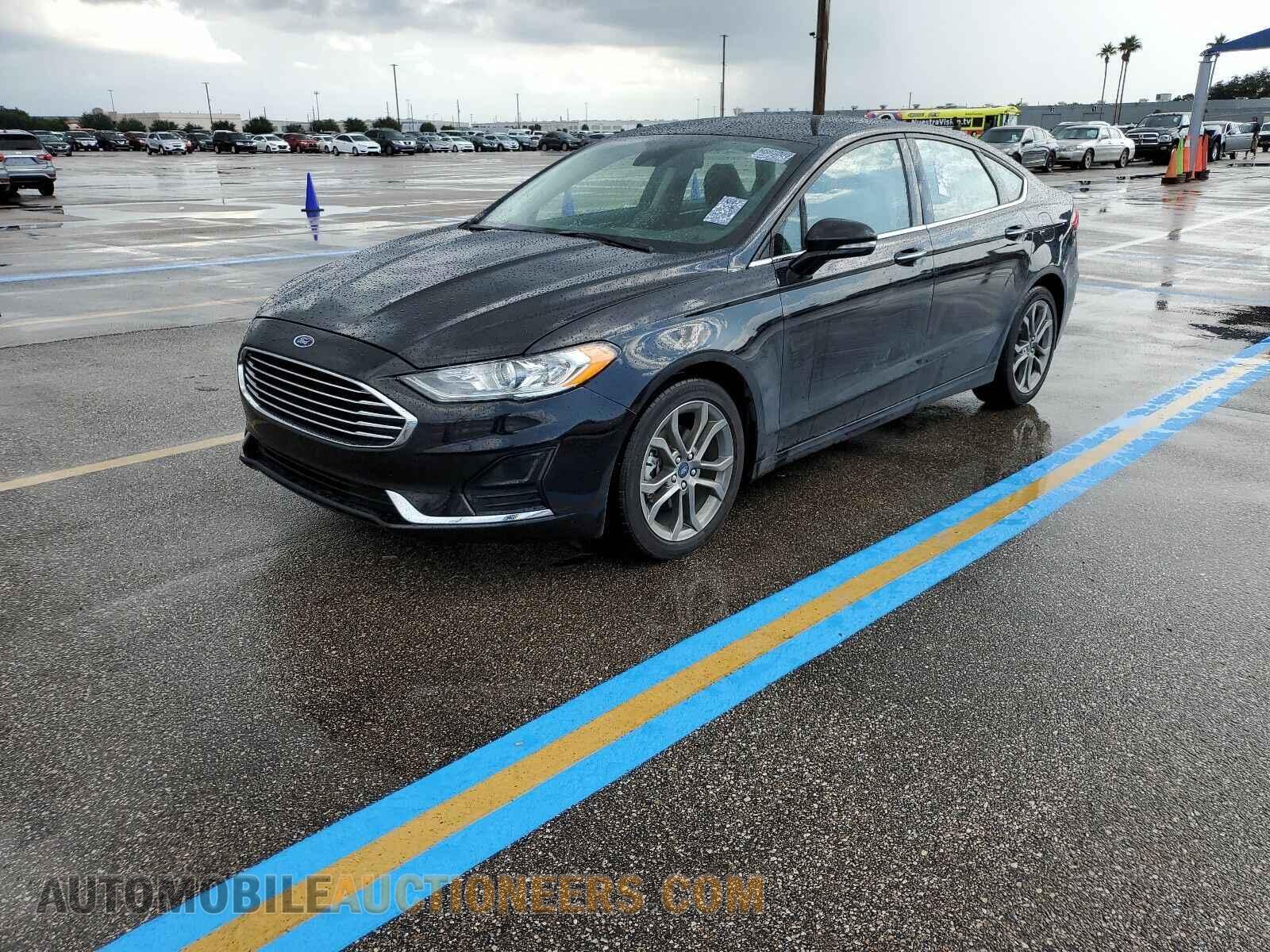 3FA6P0CD3LR136802 Ford Fusion 2020