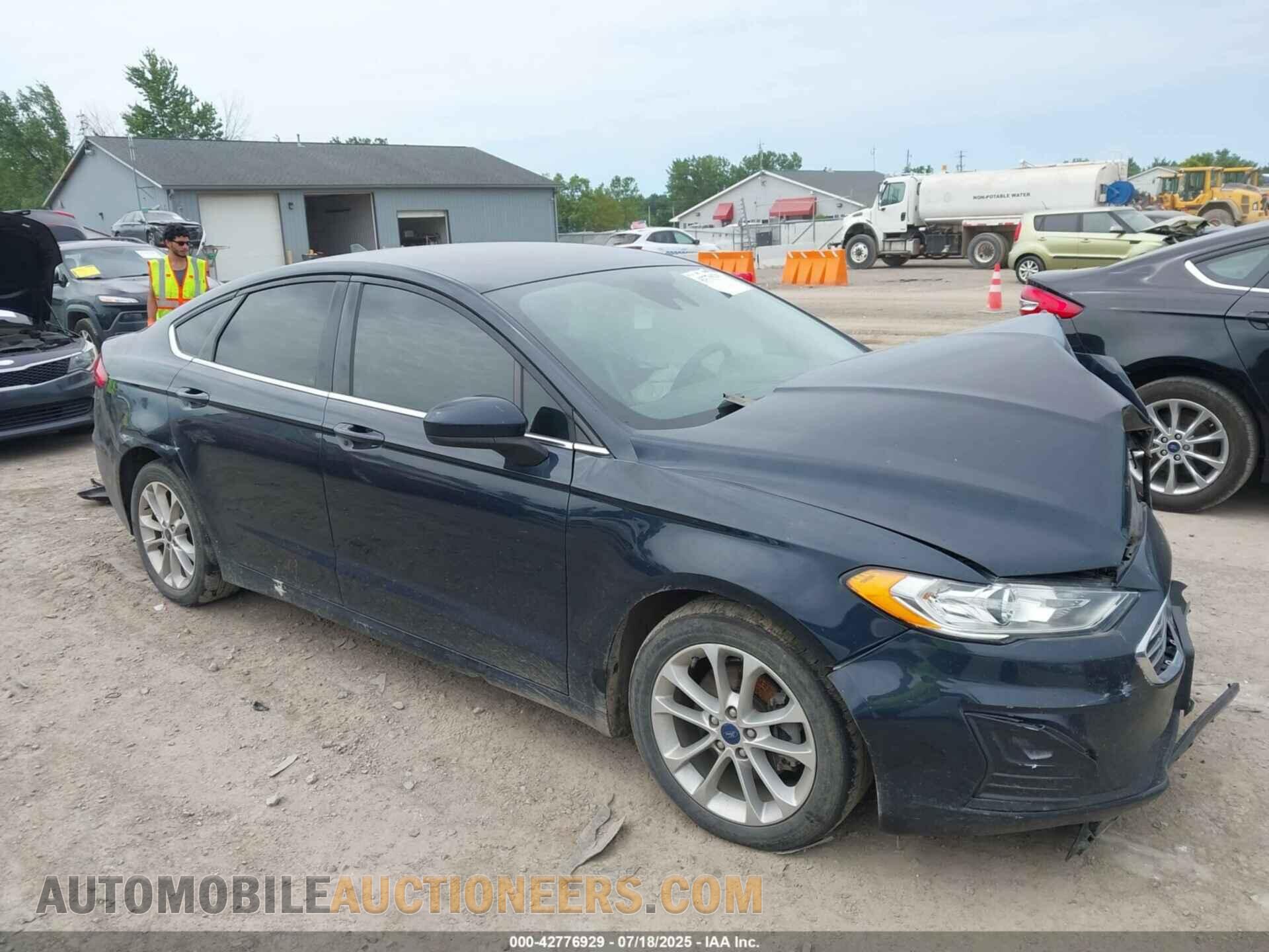 3FA6P0LU2LR123720 FORD FUSION 2020