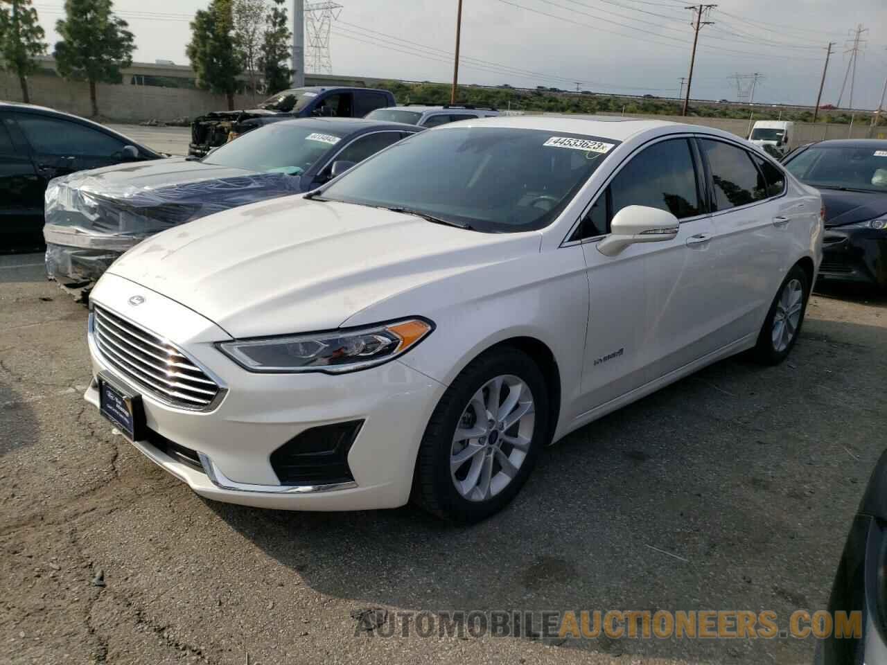 3FA6P0MUXKR103955 FORD FUSION 2019