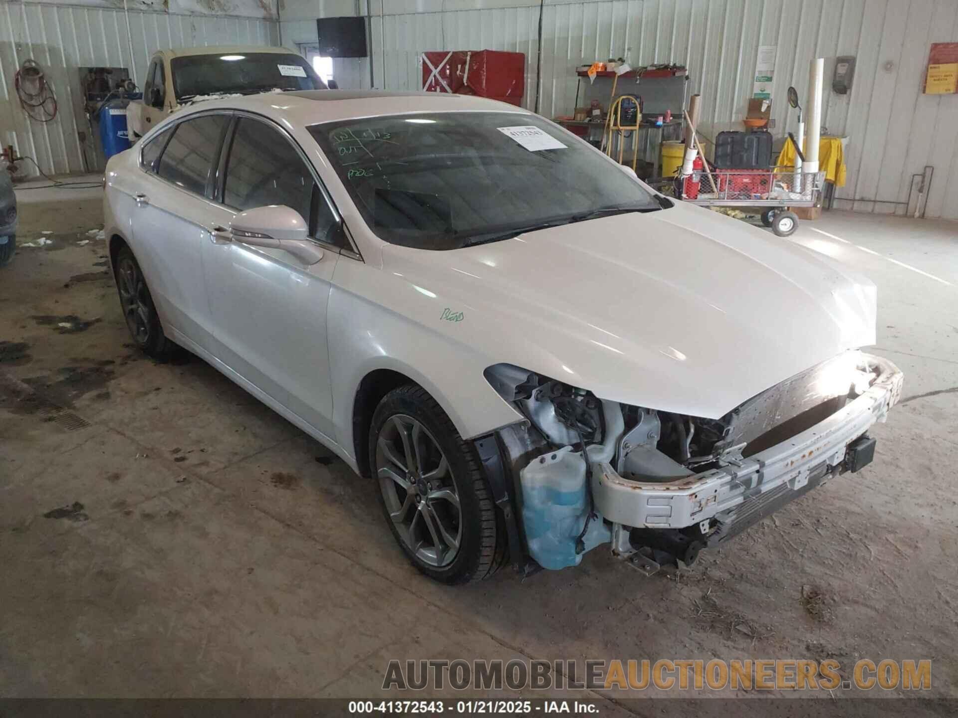 3FA6P0RU3LR139755 FORD FUSION HYBRID 2020