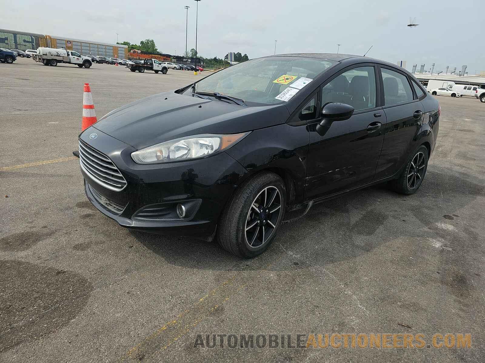 3FADP4BJ3JM131695 Ford Fiesta 2018