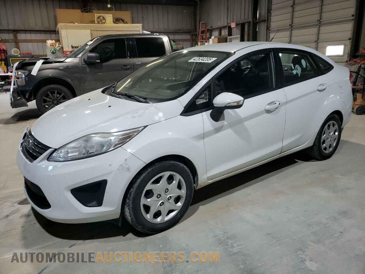 3FADP4BJ4DM200365 FORD FIESTA 2013