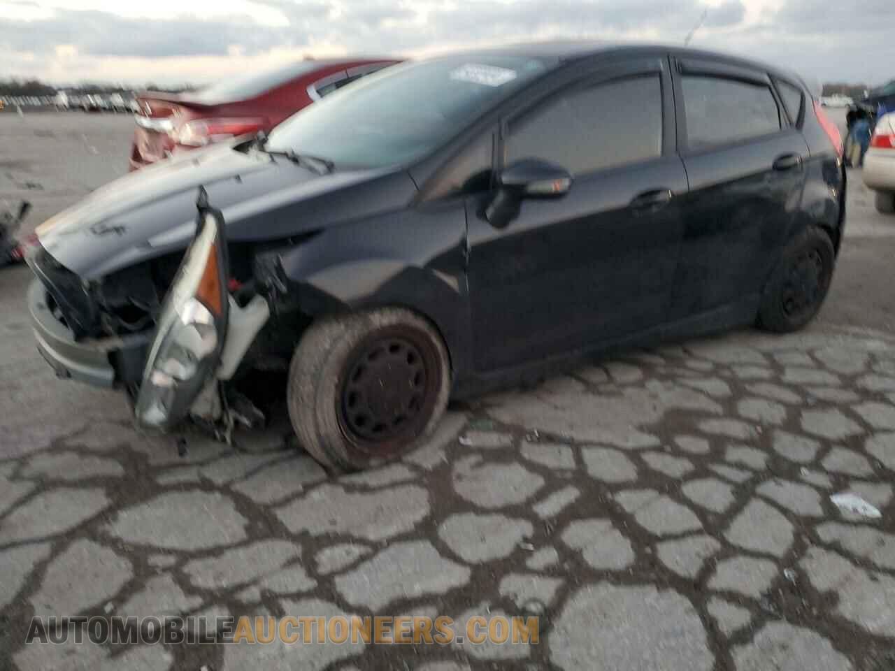 3FADP4GX9FM212902 FORD FIESTA 2015