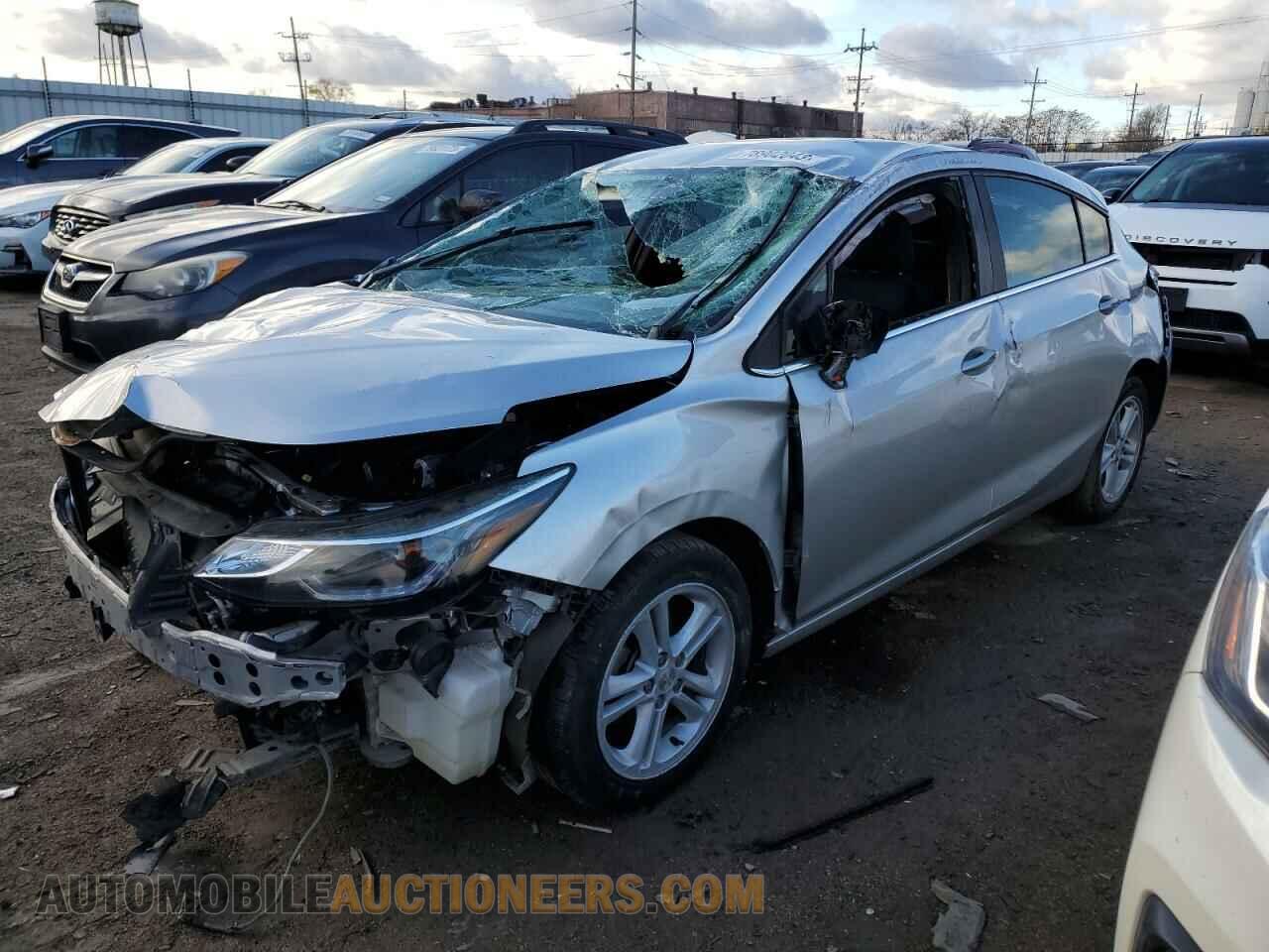 3G1BE6SM2JS637357 CHEVROLET CRUZE 2018