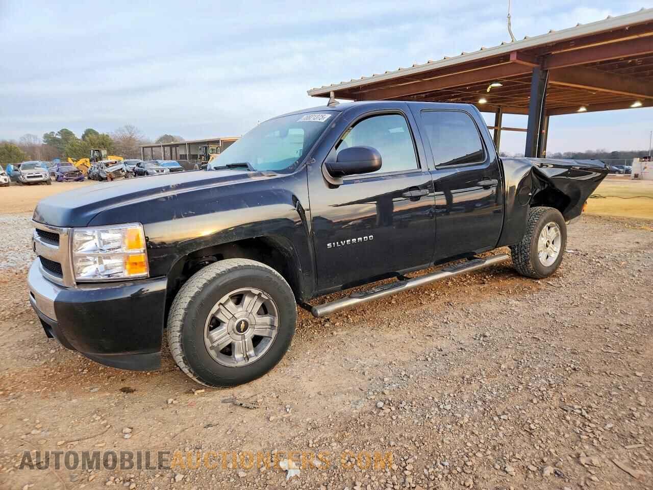 3GCPCREAXBG373556 CHEVROLET SILVERADO 2011