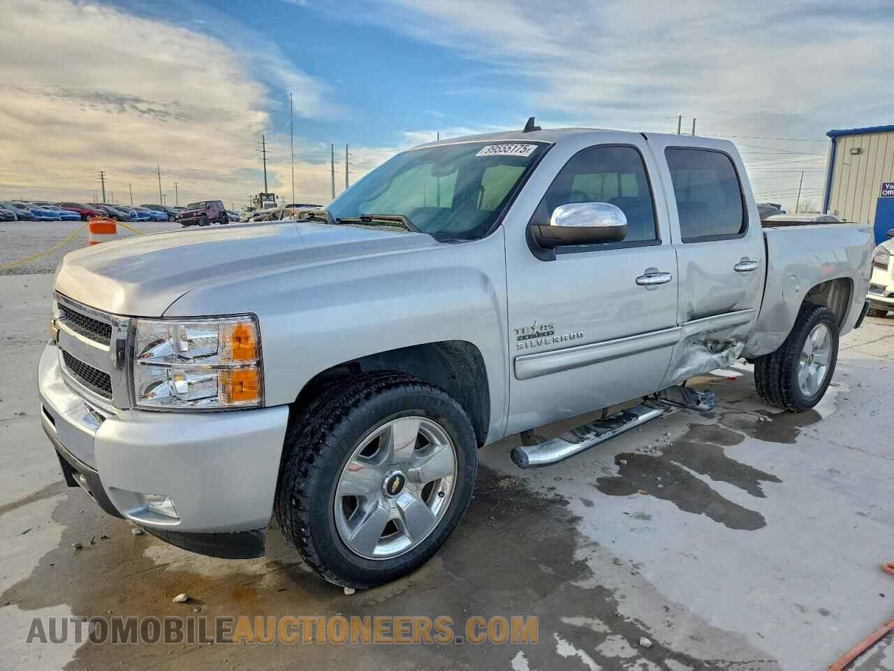 3GCPCSE02BG233192 CHEVROLET ALL Models 2011