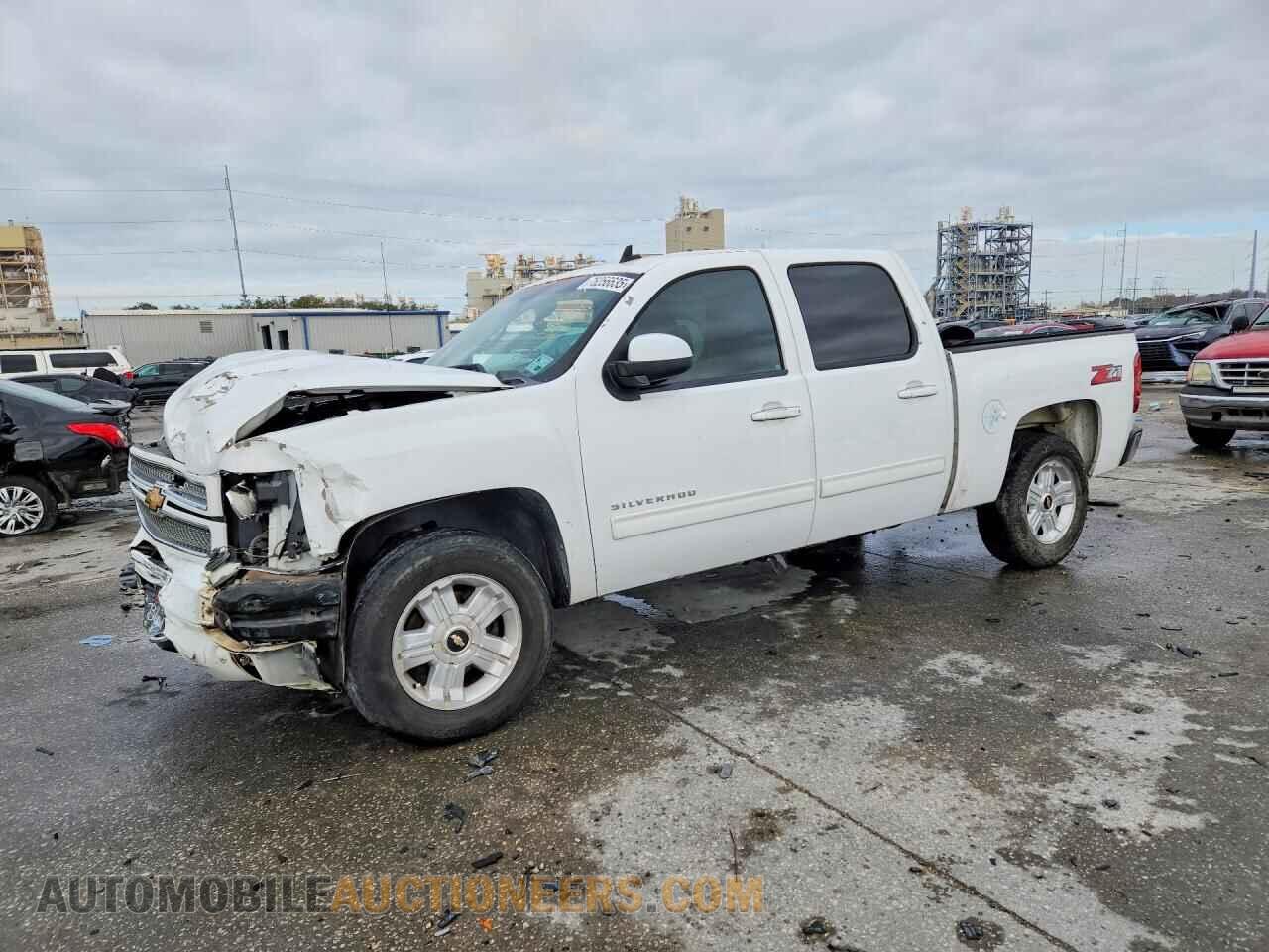 3GCPCSE02DG188080 CHEVROLET ALL Models 2013