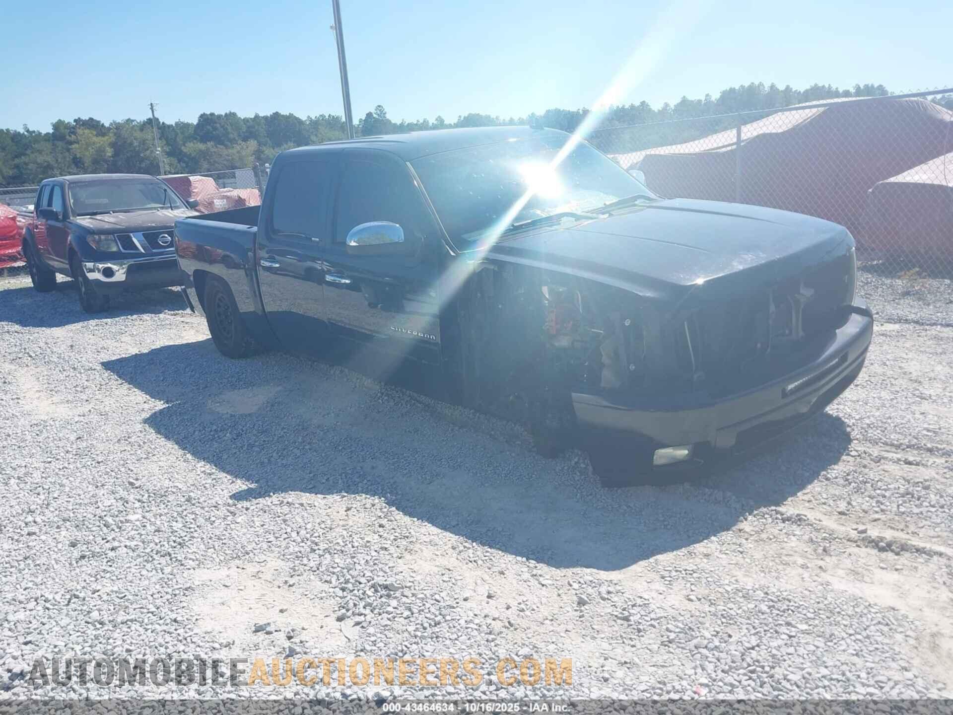 3GCPCSE08DG282951 CHEVROLET SILVERADO 1500 2013