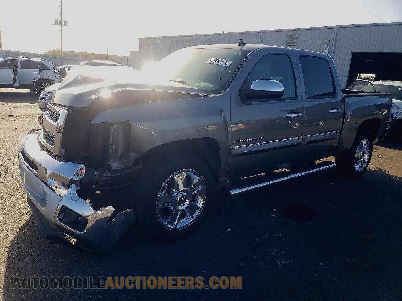 3GCPCSE0XDG194600 CHEVROLET SILVERADO 2013