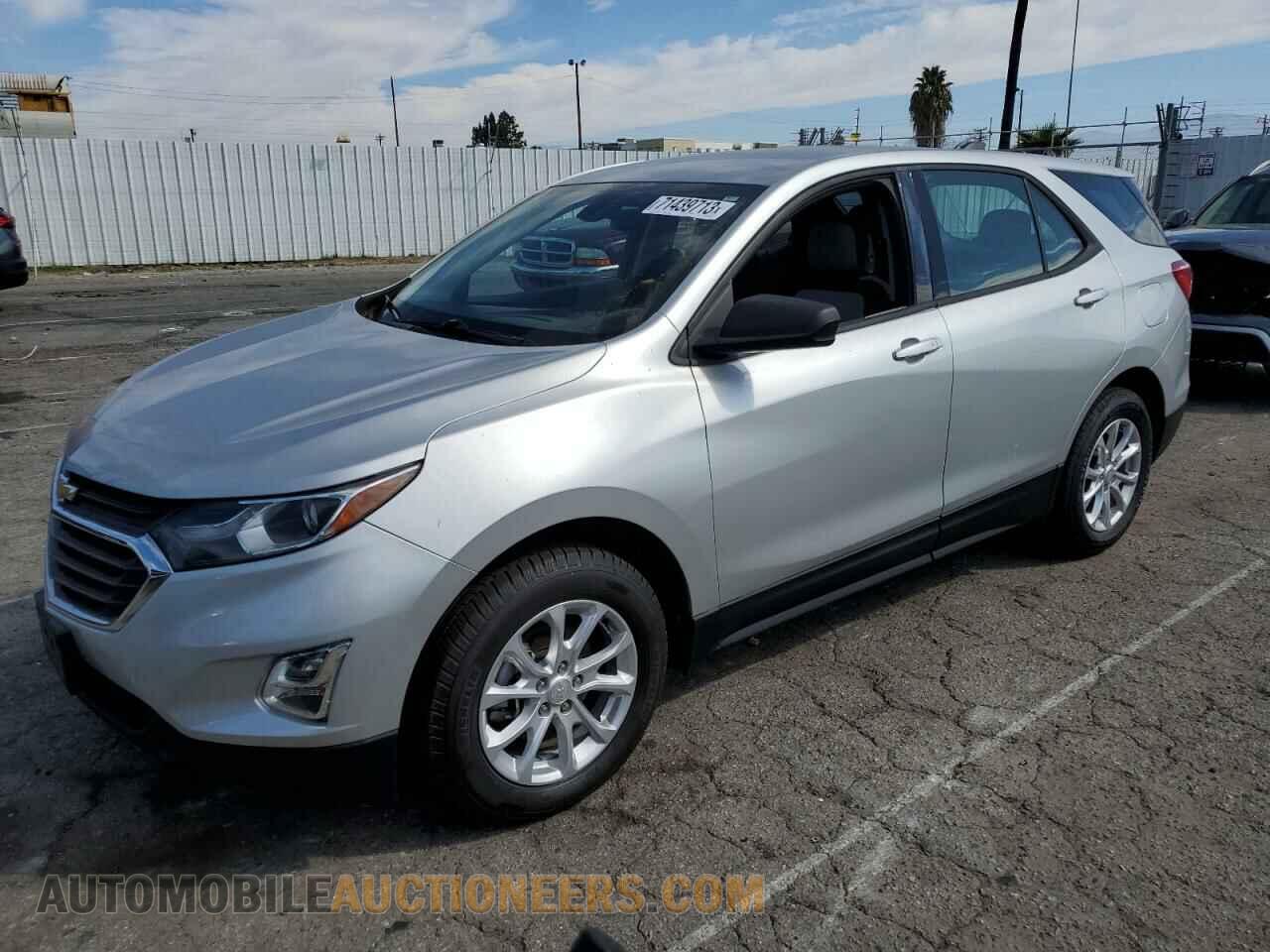 3GNAXHEV2JS508152 CHEVROLET EQUINOX 2018