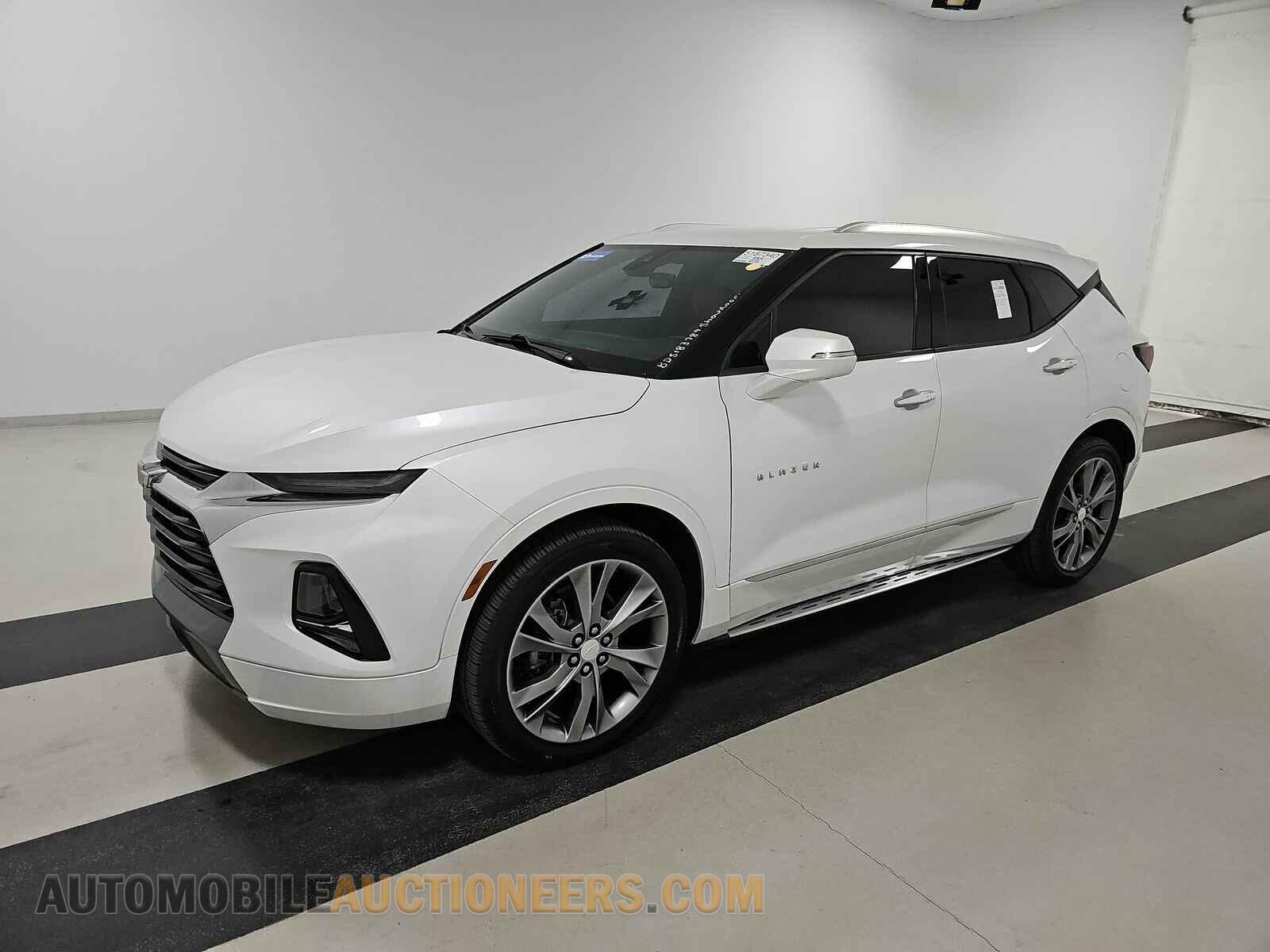 3GNKBFRS2MS528252 Chevrolet Blazer 2021