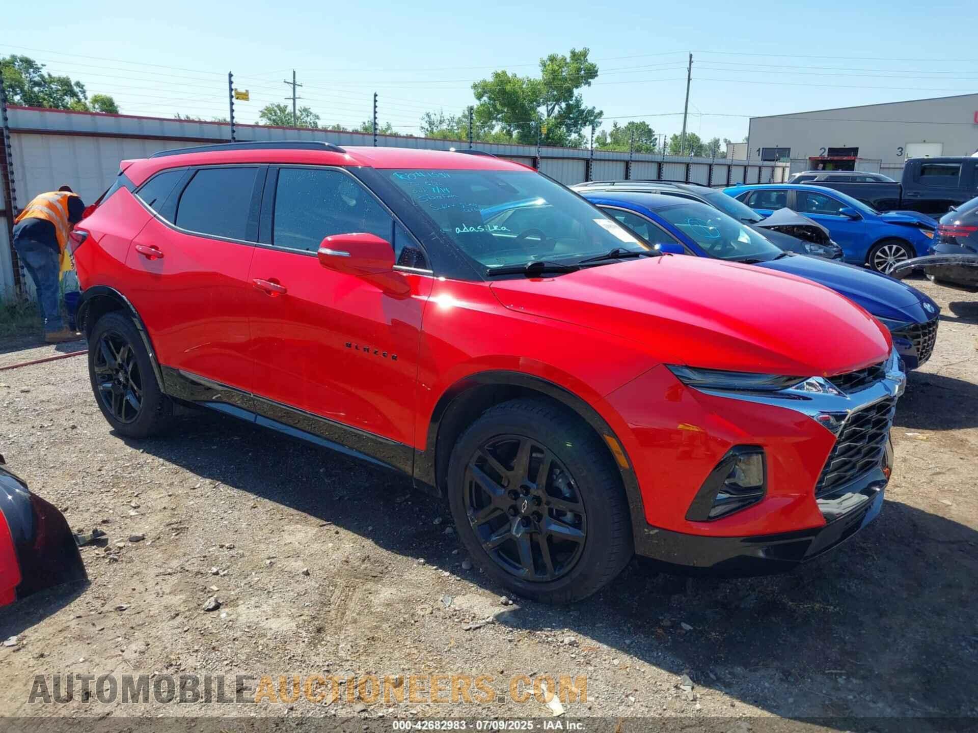 3GNKBKRS3MS566873 CHEVROLET BLAZER 2021