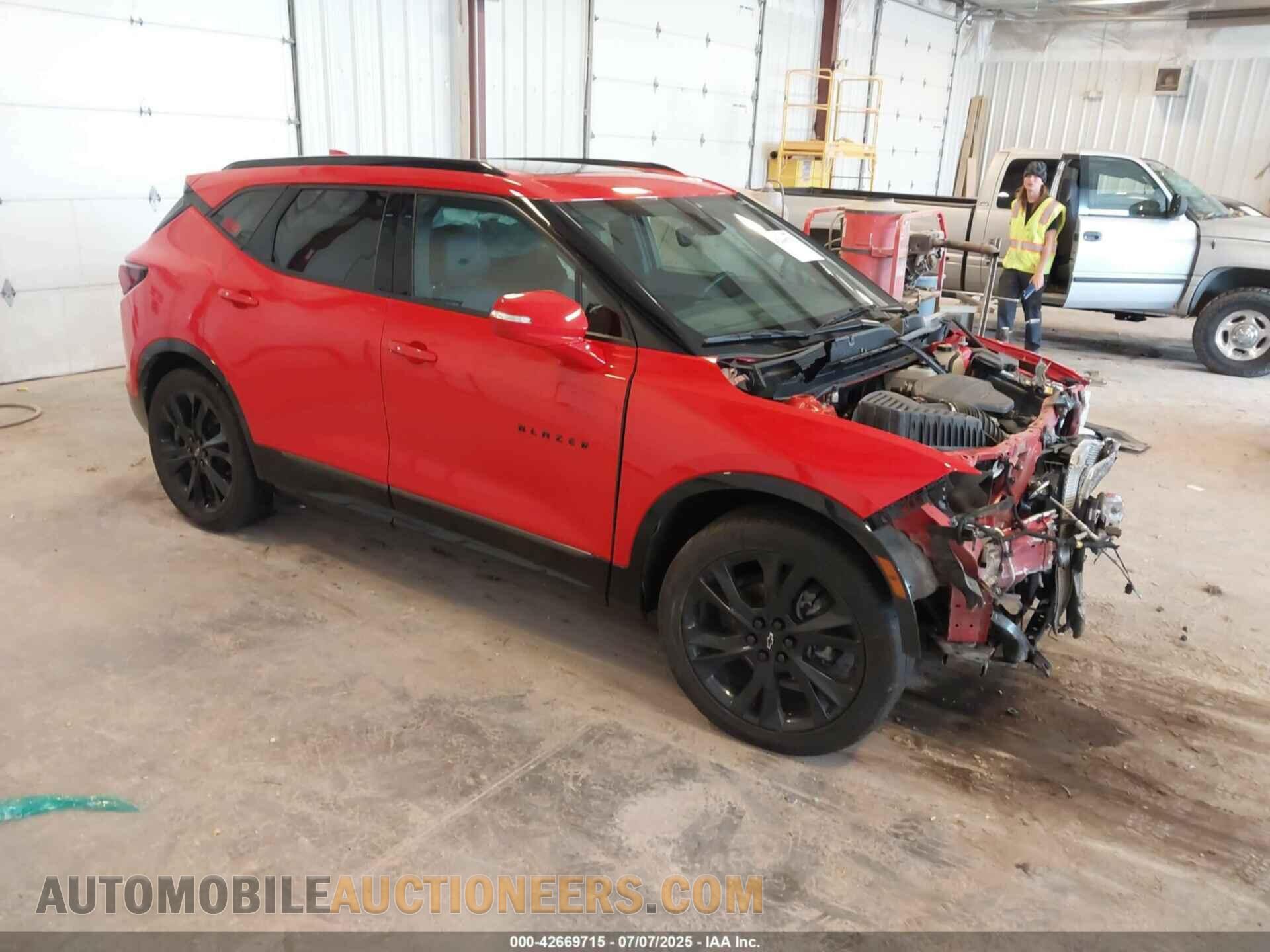 3GNKBKRS8MS509052 CHEVROLET BLAZER 2021