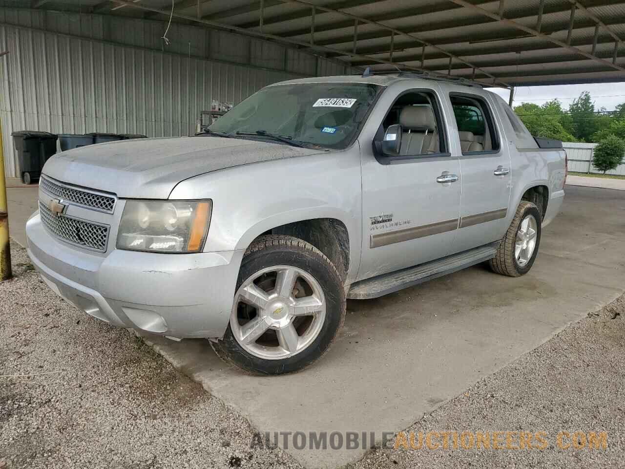 3GNMCFE09BG408510 CHEVROLET AVALANCHE 2011
