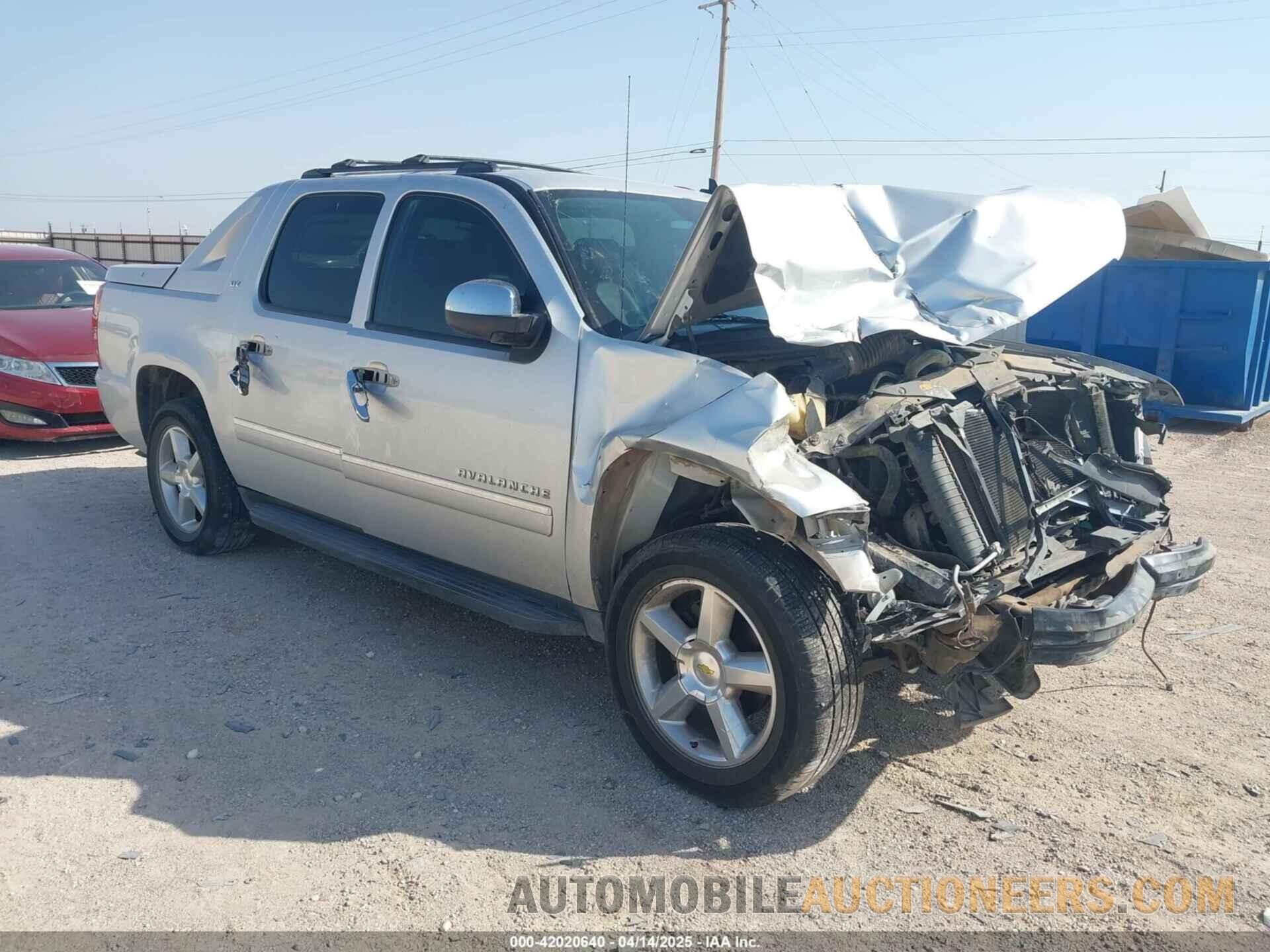 3GNMCGE05CG260301 CHEVROLET AVALANCHE 1500 2012