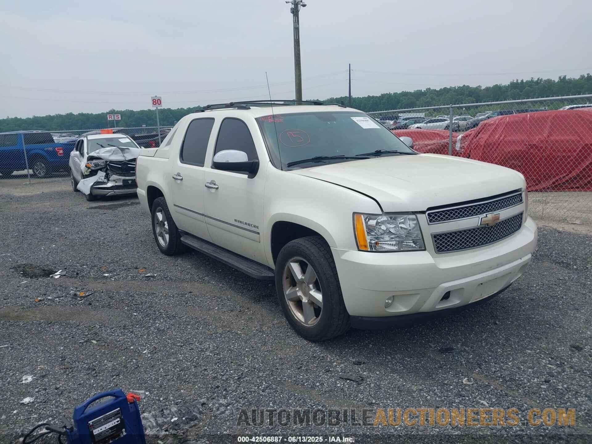 3GNTKGE34BG164344 CHEVROLET AVALANCHE 1500 2011