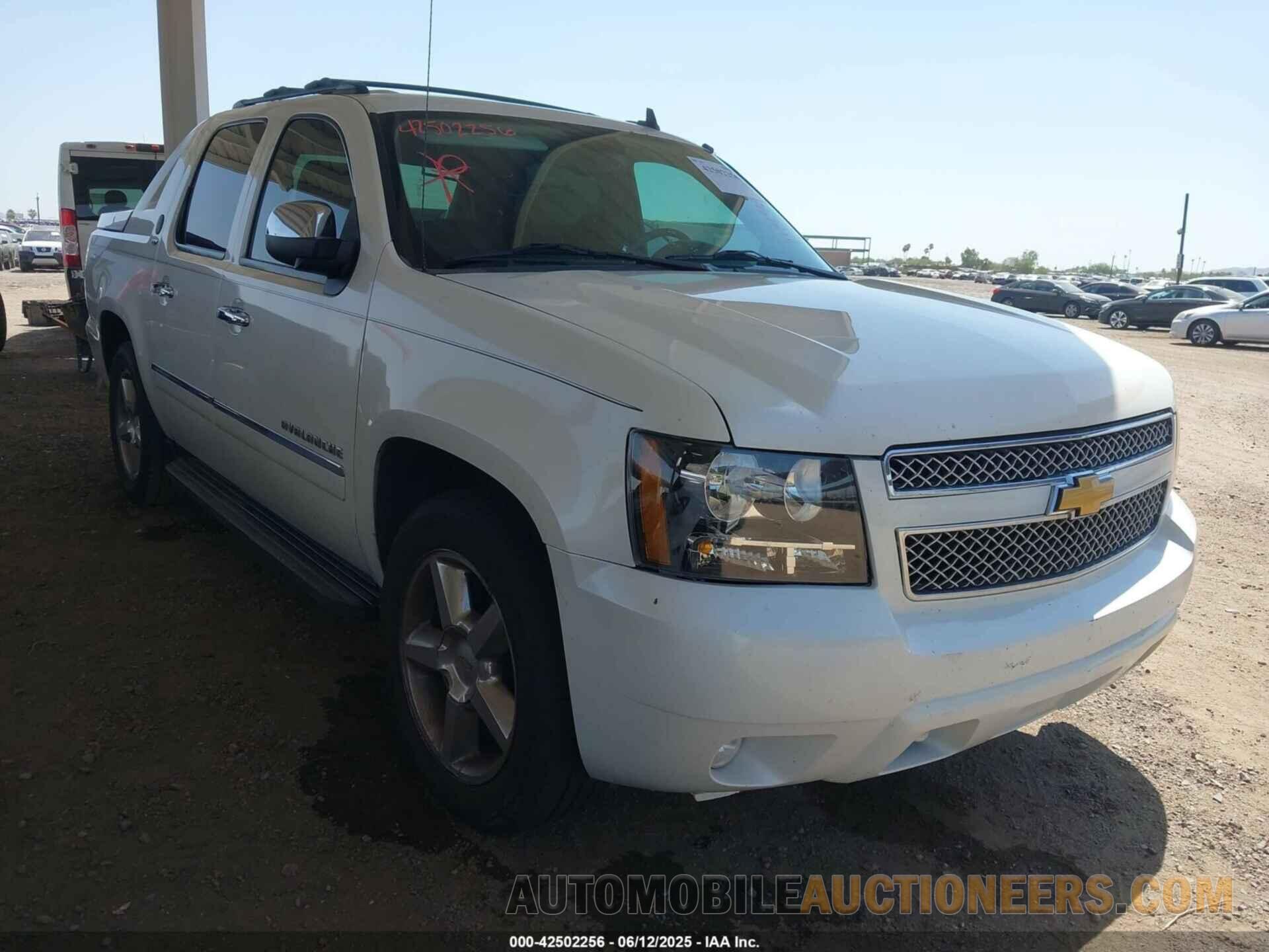 3GNTKGE75DG144464 CHEVROLET AVALANCHE 2013