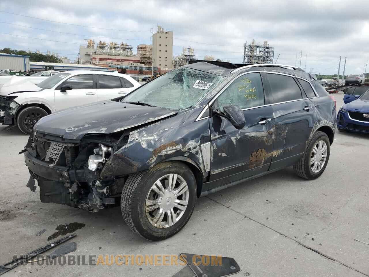 3GYFNBE32FS527902 CADILLAC SRX 2015